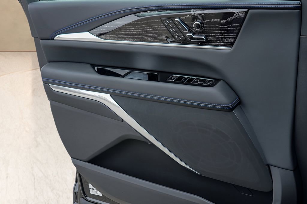 New 2026 Cadillac Escalade IQ Luxury 1 image 25