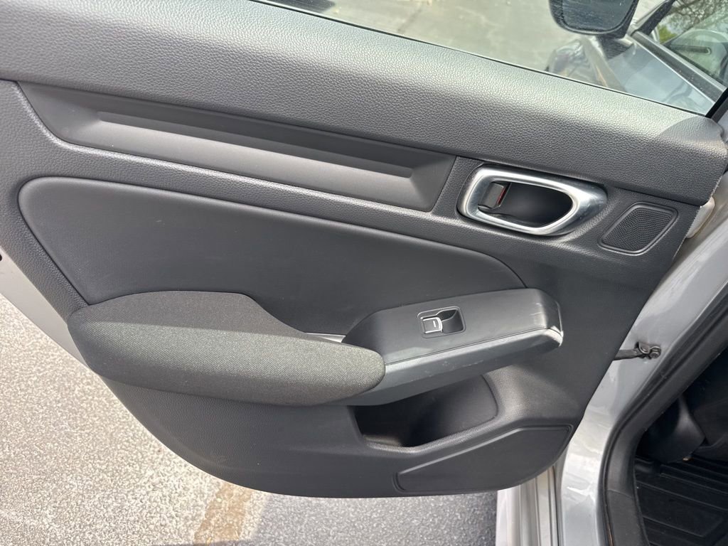 Used 2022 Honda Civic Sport image 12