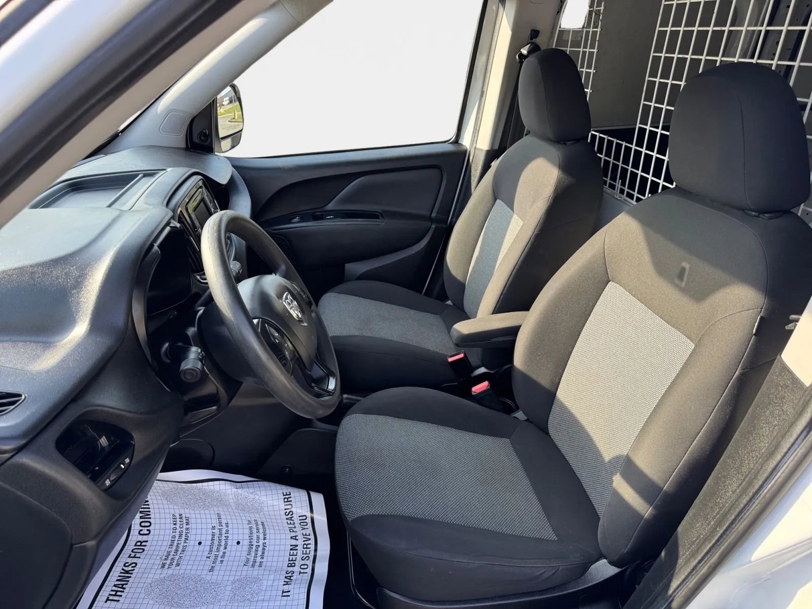 Used 2018 RAM ProMaster City Tradesman image 9