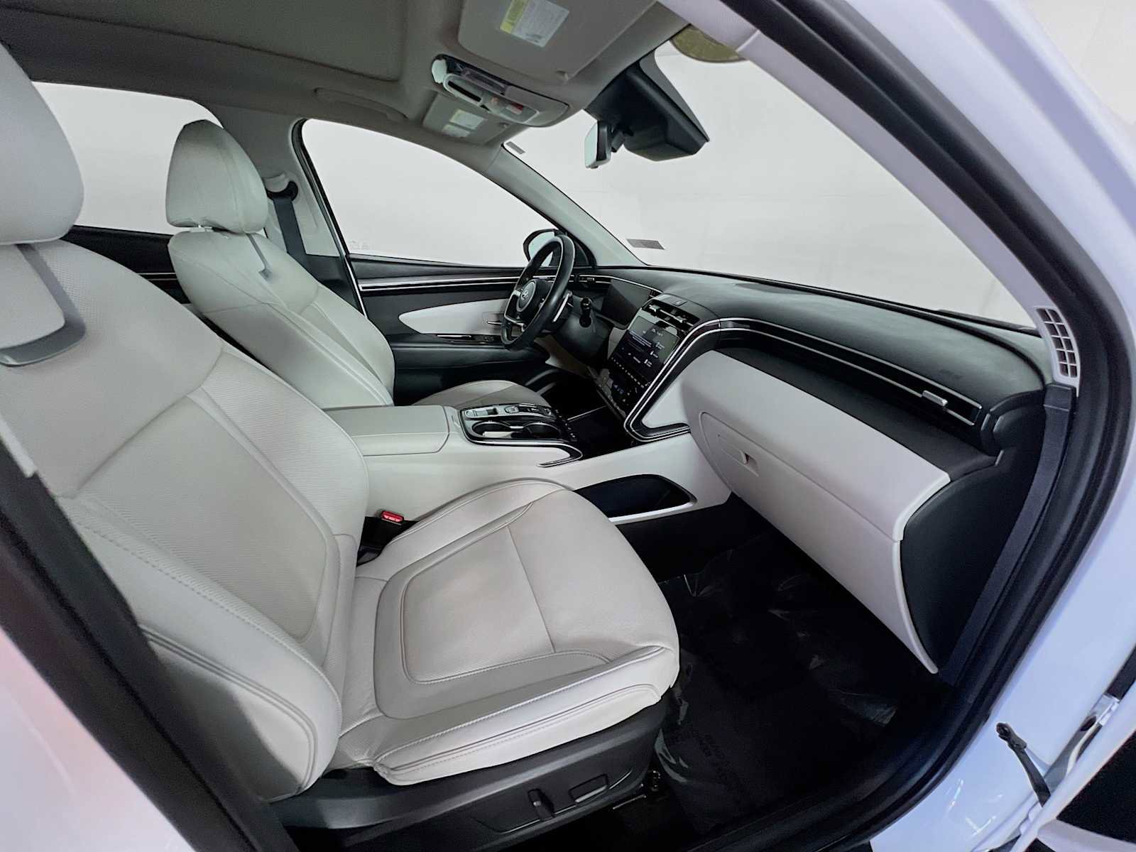 Certified 2023 Hyundai Tucson Limited image 28