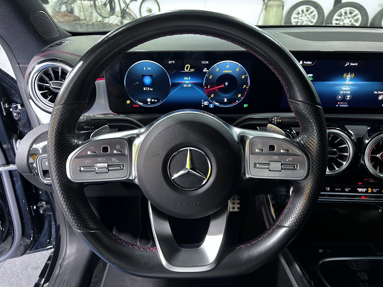 Used 2023 Mercedes-Benz CLA 250 image 11