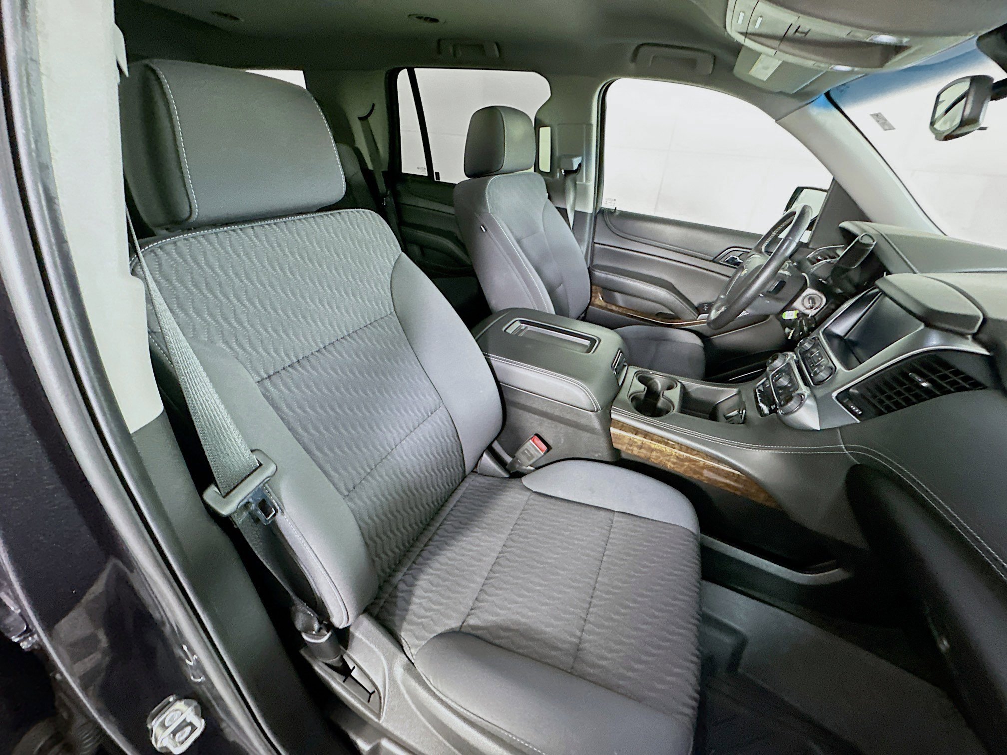Used 2018 Chevrolet Tahoe LS w/ Enhanced Driver Alert Package RWD image 31