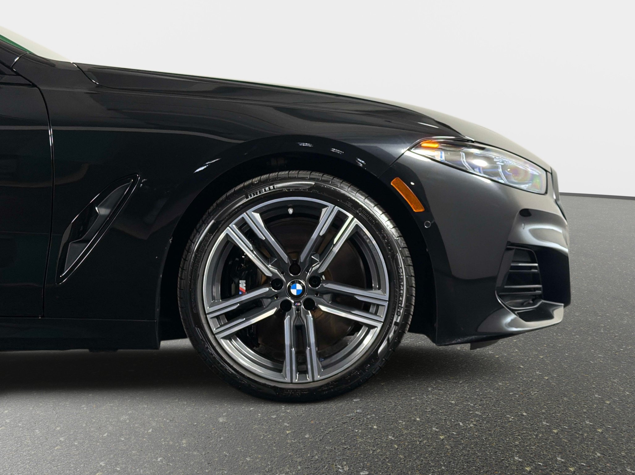 Used 2023 BMW 840i Gran Coupe xDrive w/ M Sport Professional Package AWD/4WD image 3