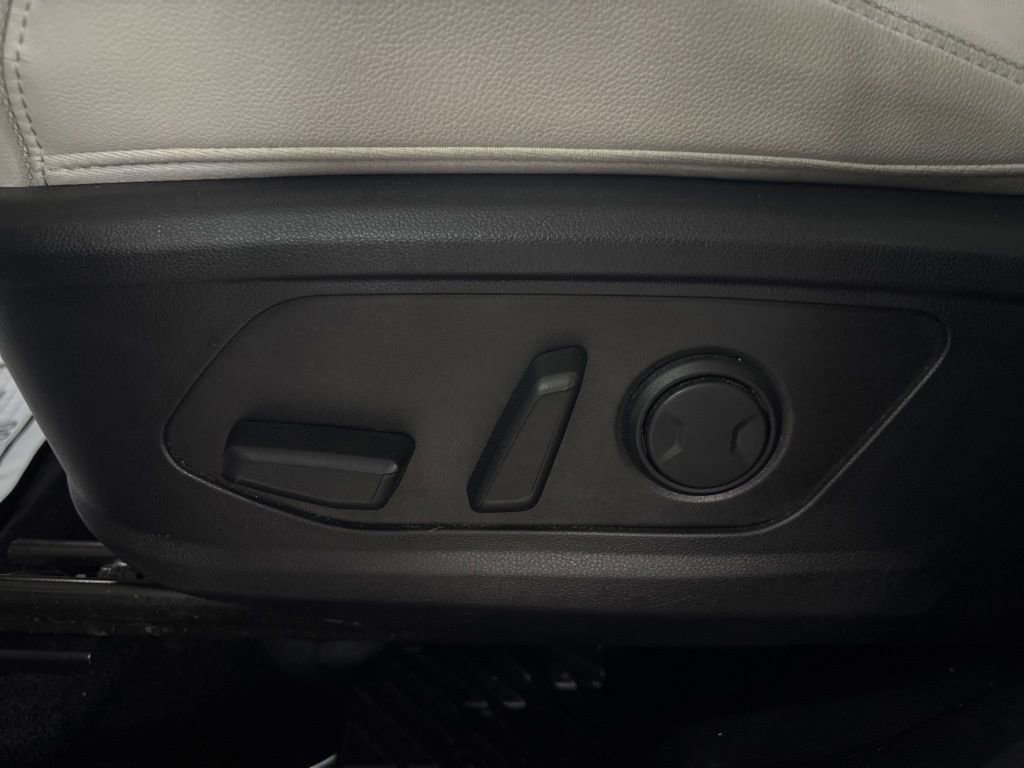 Used 2023 Hyundai Tucson Limited AWD/4WD image 19