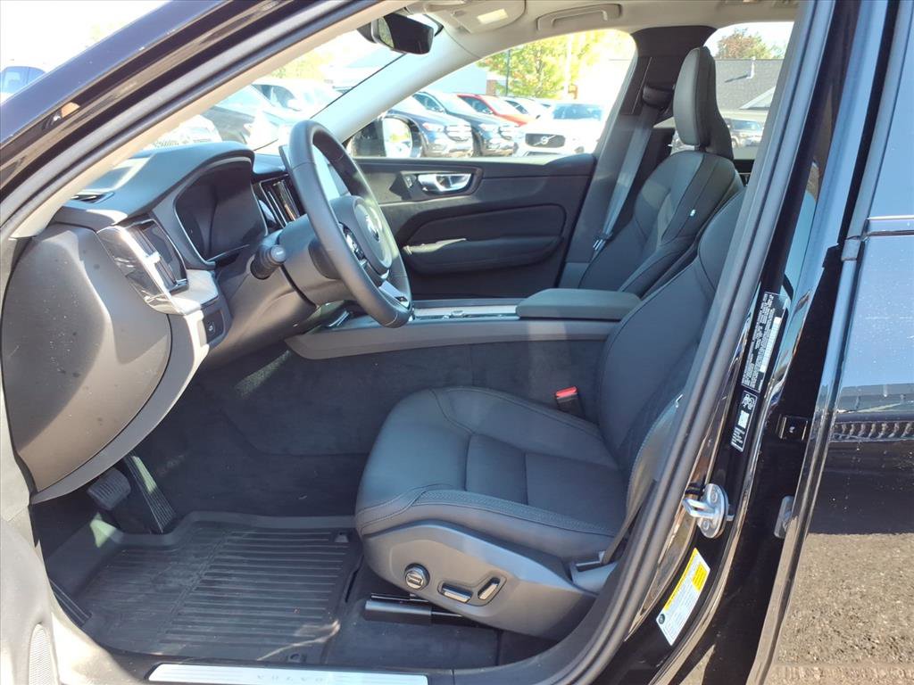 Certified 2026 Volvo XC60 B5 Plus w/ Climate Package AWD/4WD image 10