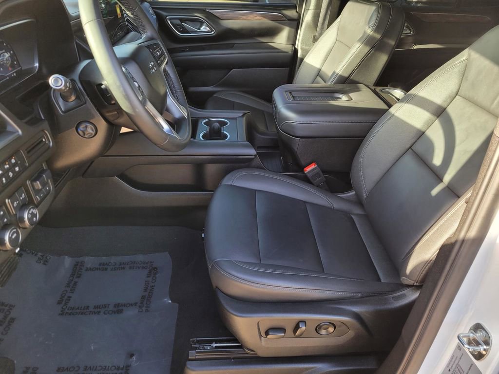 Used 2024 Chevrolet Tahoe Z71 w/ Luxury Package image 26