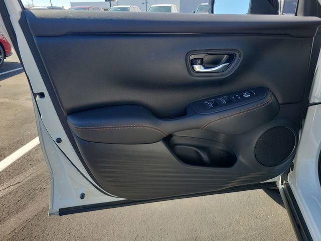 Certified 2023 Honda HR-V Sport image 38