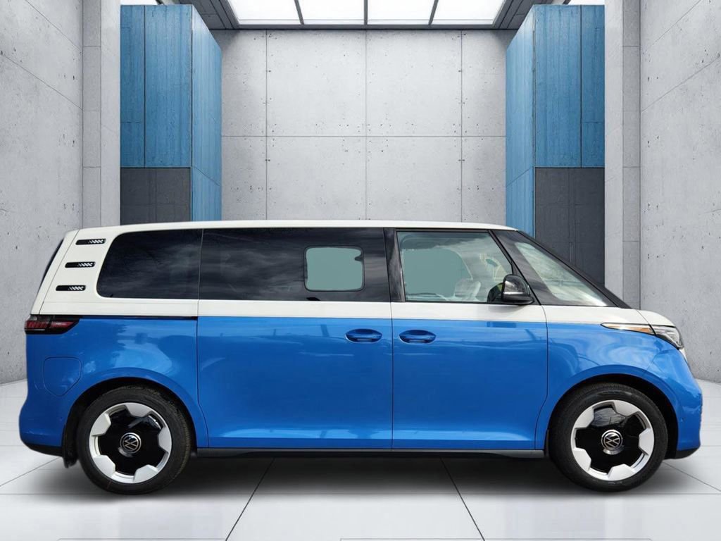 New 2025 Volkswagen ID. Buzz Pro S Plus image 23