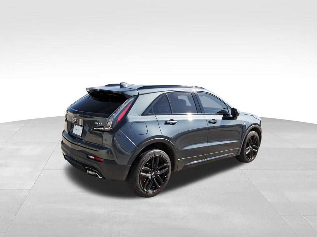 Used 2019 Cadillac XT4 Sport image 4