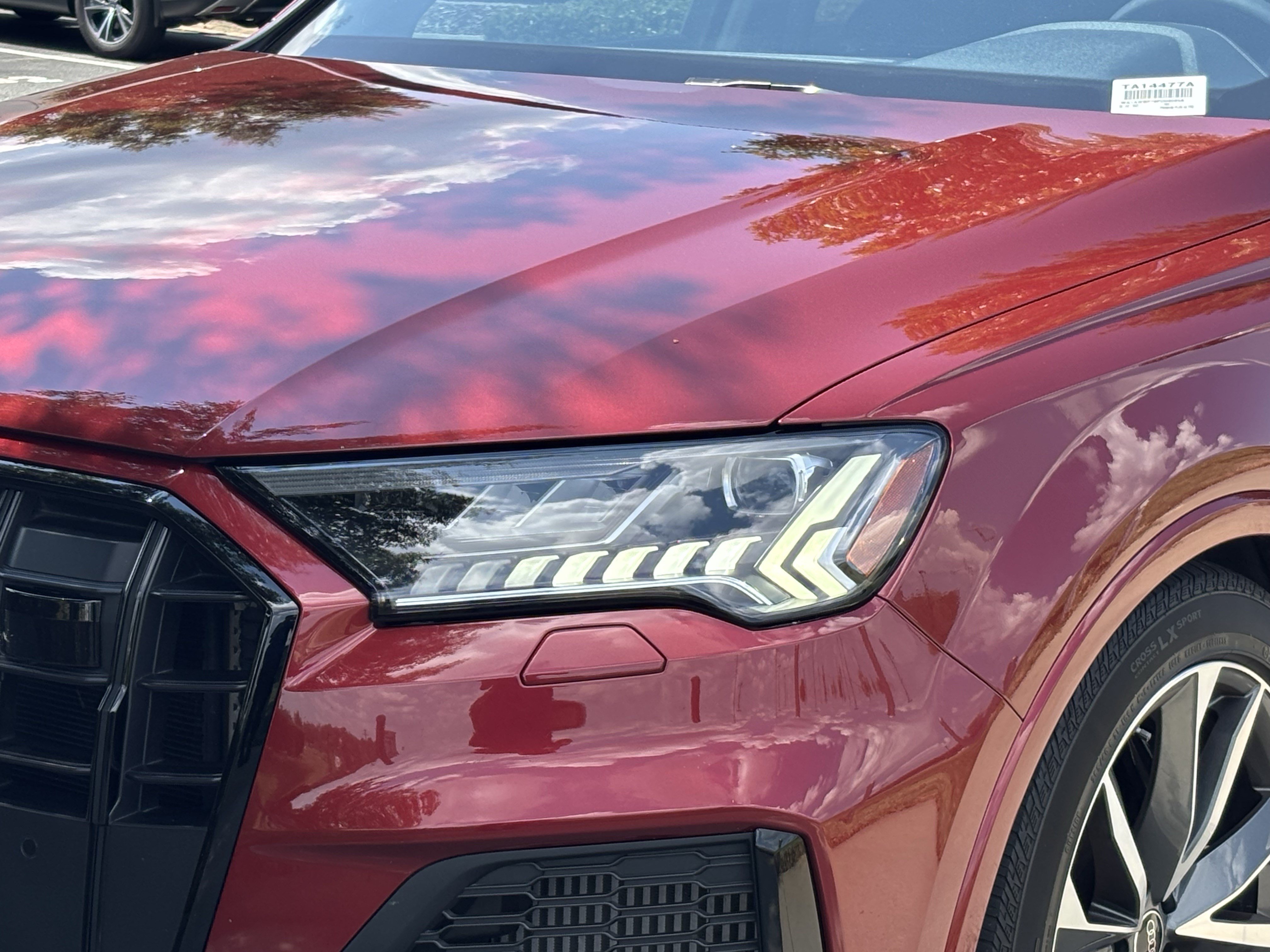 Used 2023 Audi SQ7 Premium Plus AWD/4WD image 9