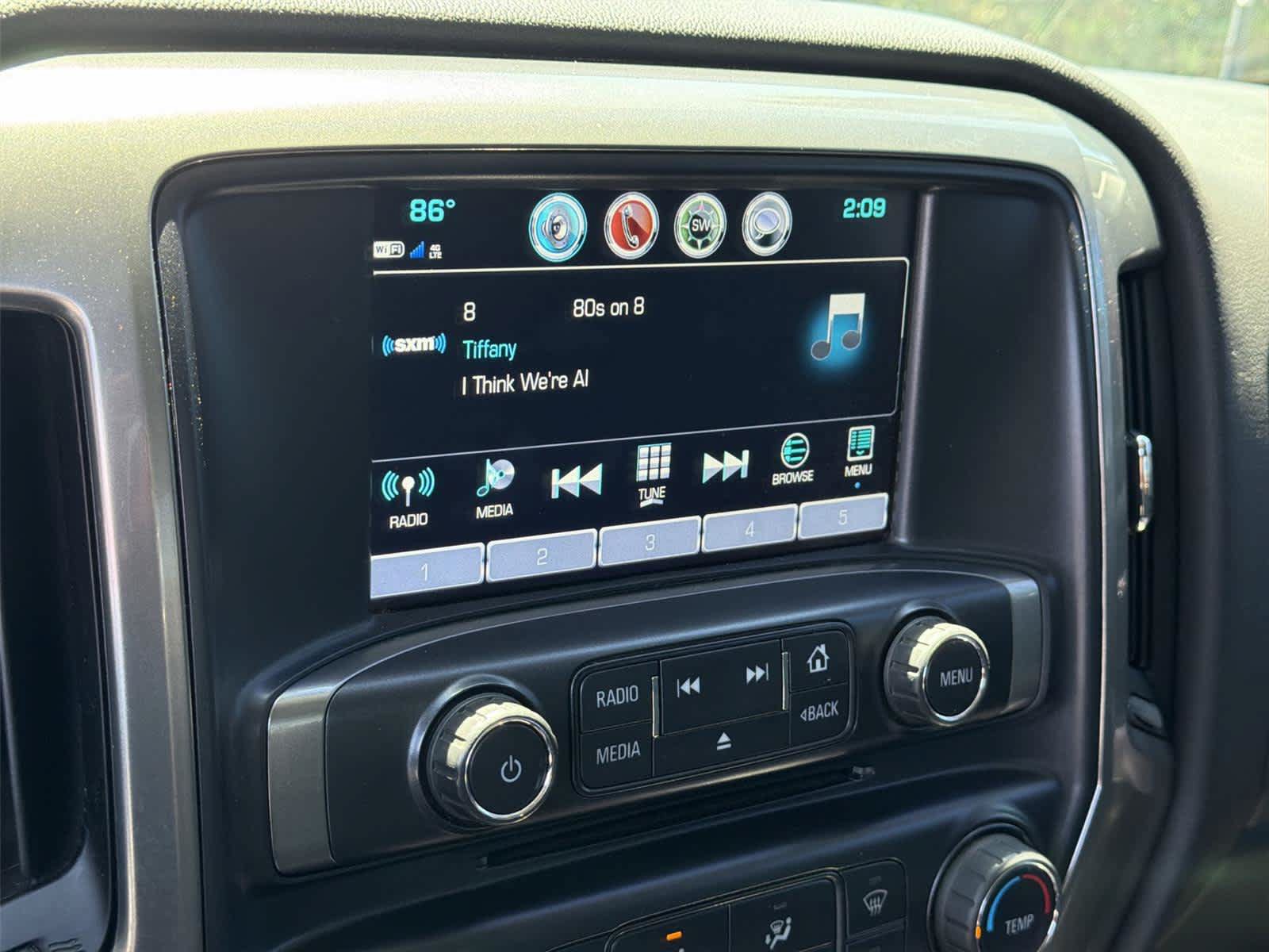 Used 2019 Chevrolet Silverado 2500 LT AWD/4WD image 17