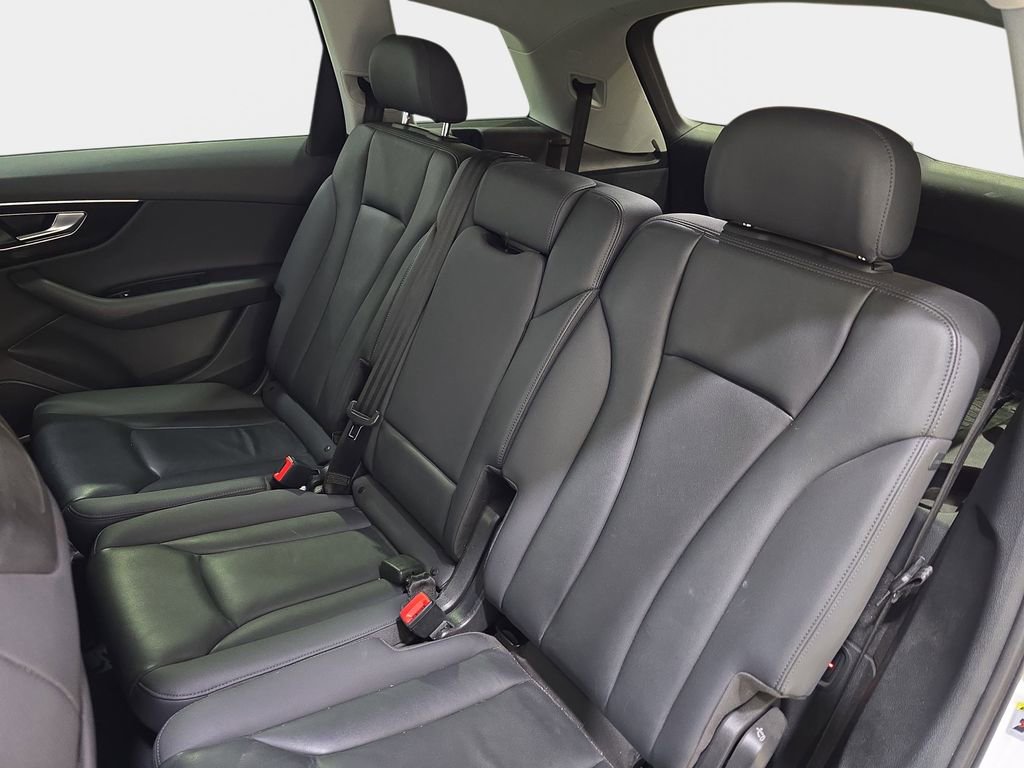 Used 2022 Audi Q7 3.0T Premium Plus AWD/4WD image 14
