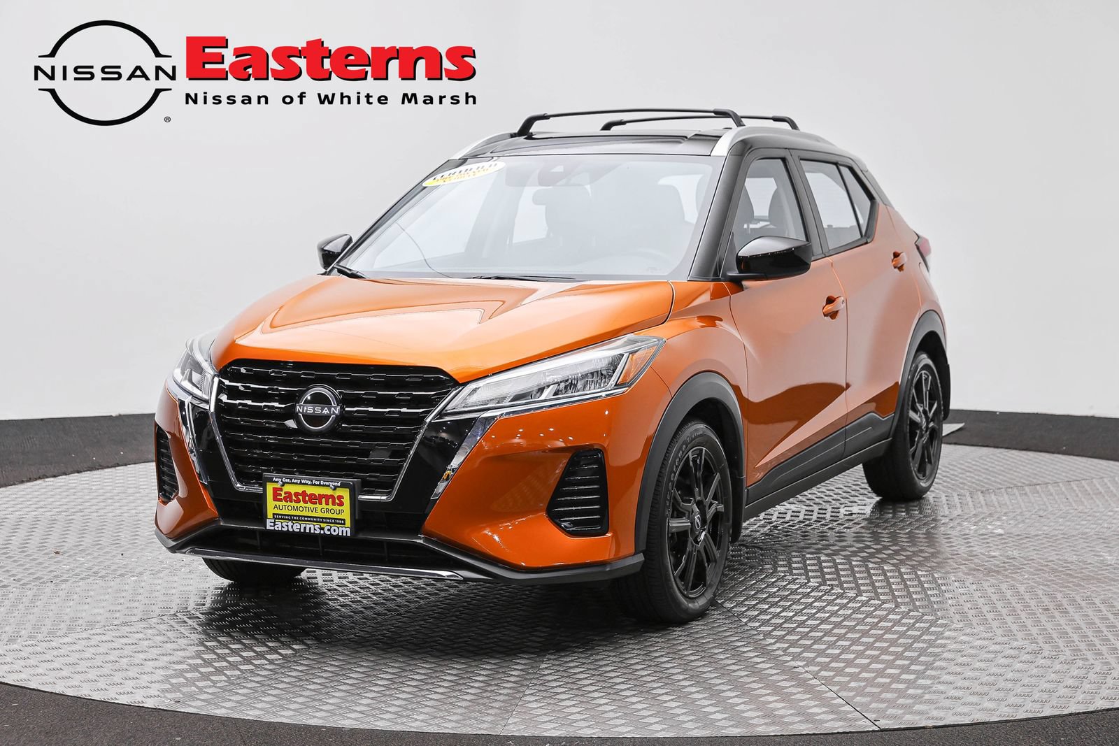 Used 2024 Nissan Kicks SV w/ Exterior Package