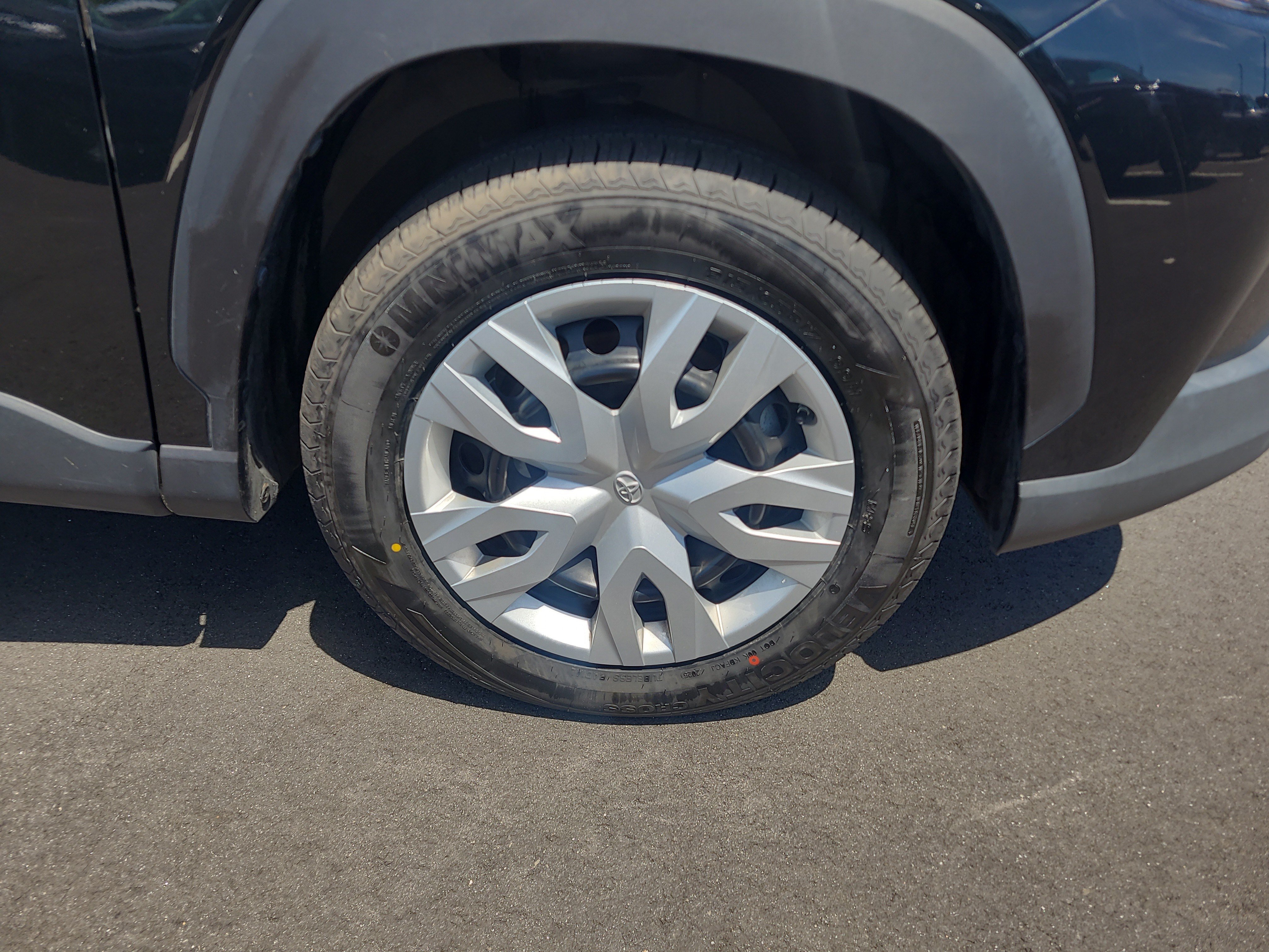 Certified 2023 Toyota Corolla Cross L AWD/4WD image 12
