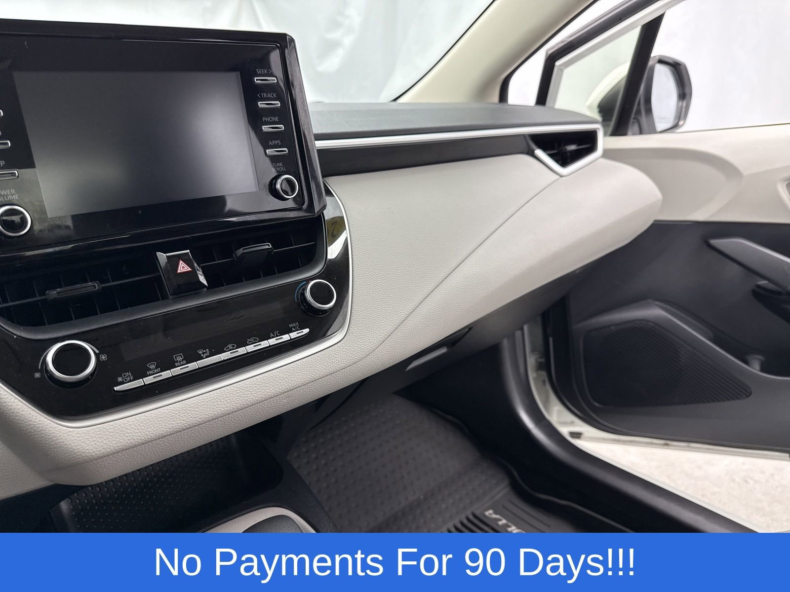 Used 2020 Toyota Corolla L image 22