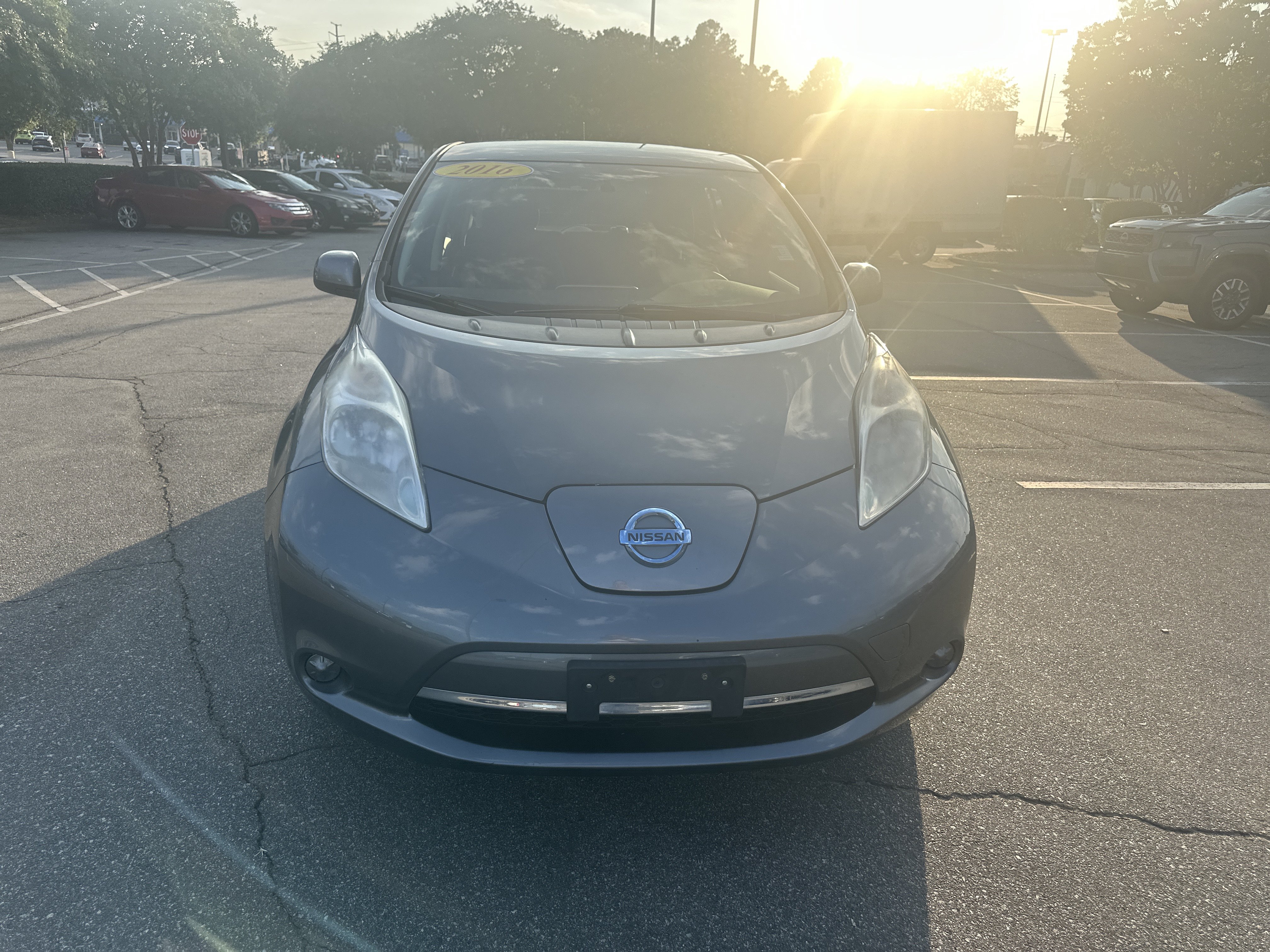 Used 2016 Nissan Leaf S w/ Charger Package FWD image 2