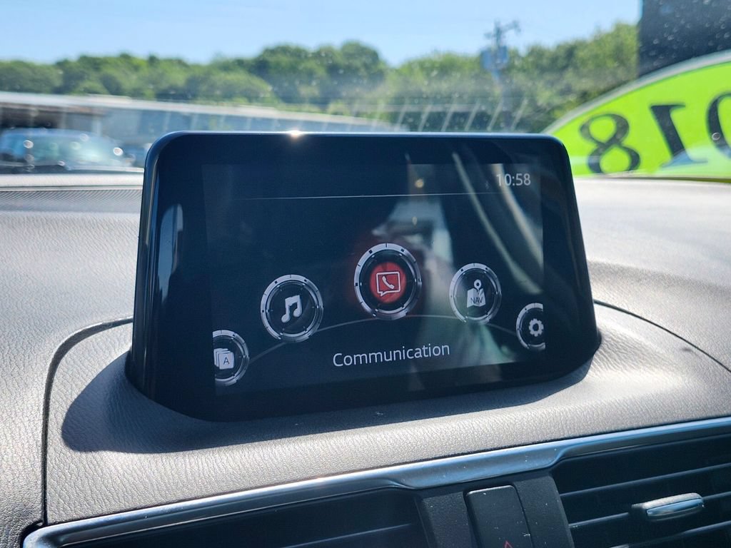 Used 2018 MAZDA MAZDA3 Grand Touring FWD image 21