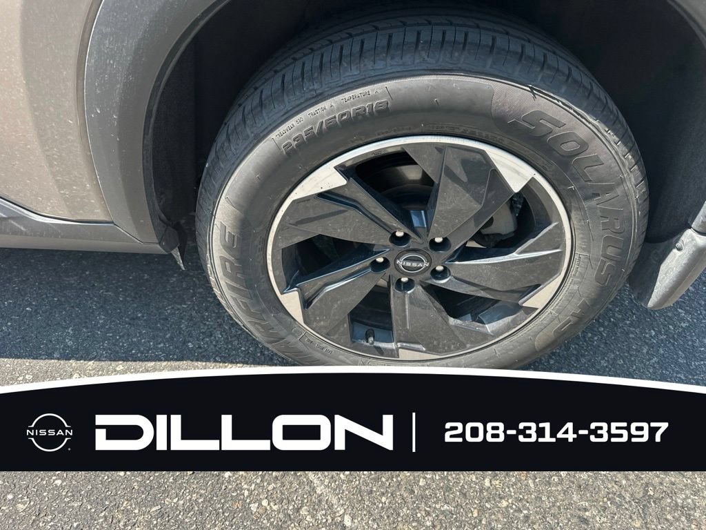 Certified 2025 Nissan Rogue SV AWD/4WD image 18