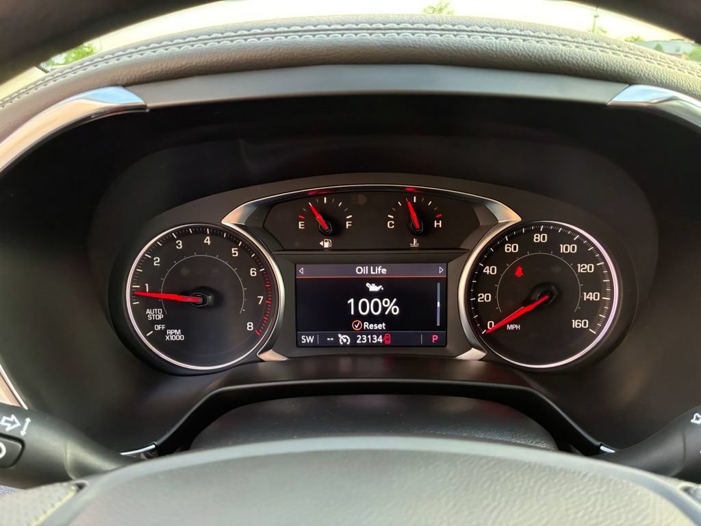 Used 2025 Chevrolet Blazer LT AWD/4WD image 18