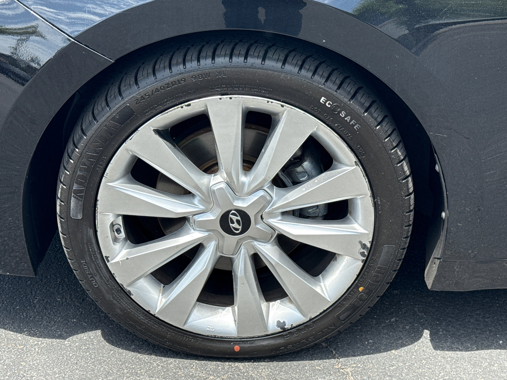 Used 2013 Hyundai Azera w/ Technology Pkg FWD image 5