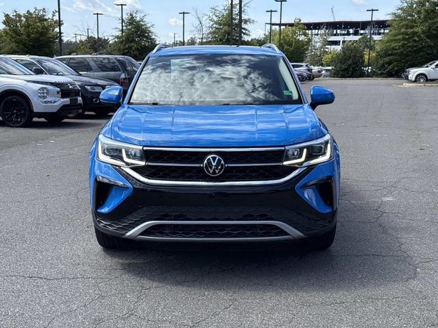 Used 2022 Volkswagen Taos SEL w/ Panoramic Sunroof Package AWD/4WD image 6