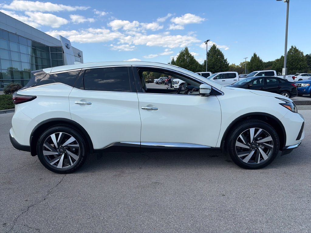 Used 2024 Nissan Murano SL AWD/4WD image 9