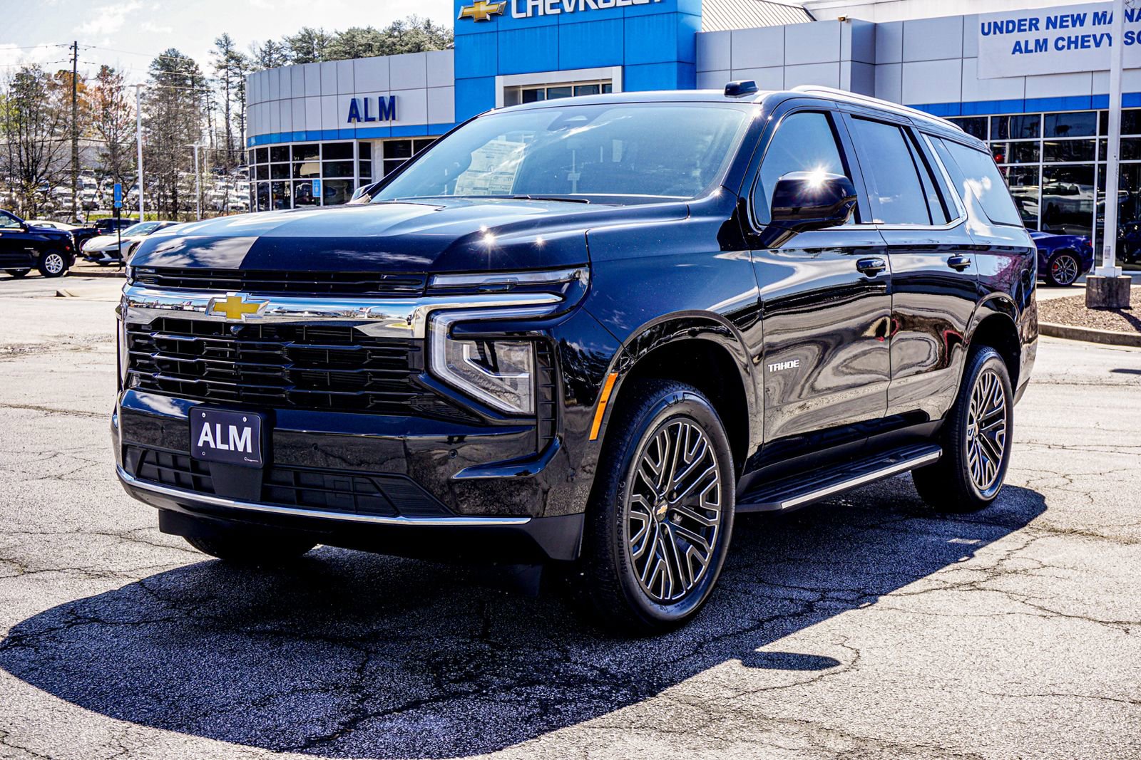 New 2026 Chevrolet Tahoe LS image 3