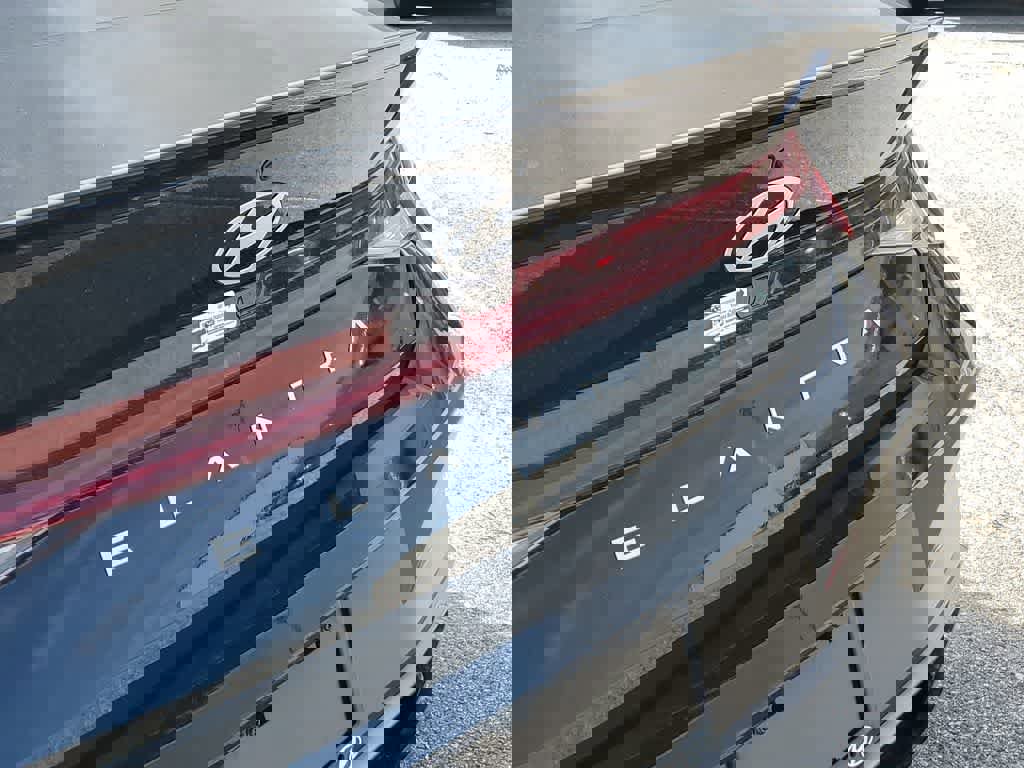 New 2026 Hyundai Elantra SEL Sport Premium image 6