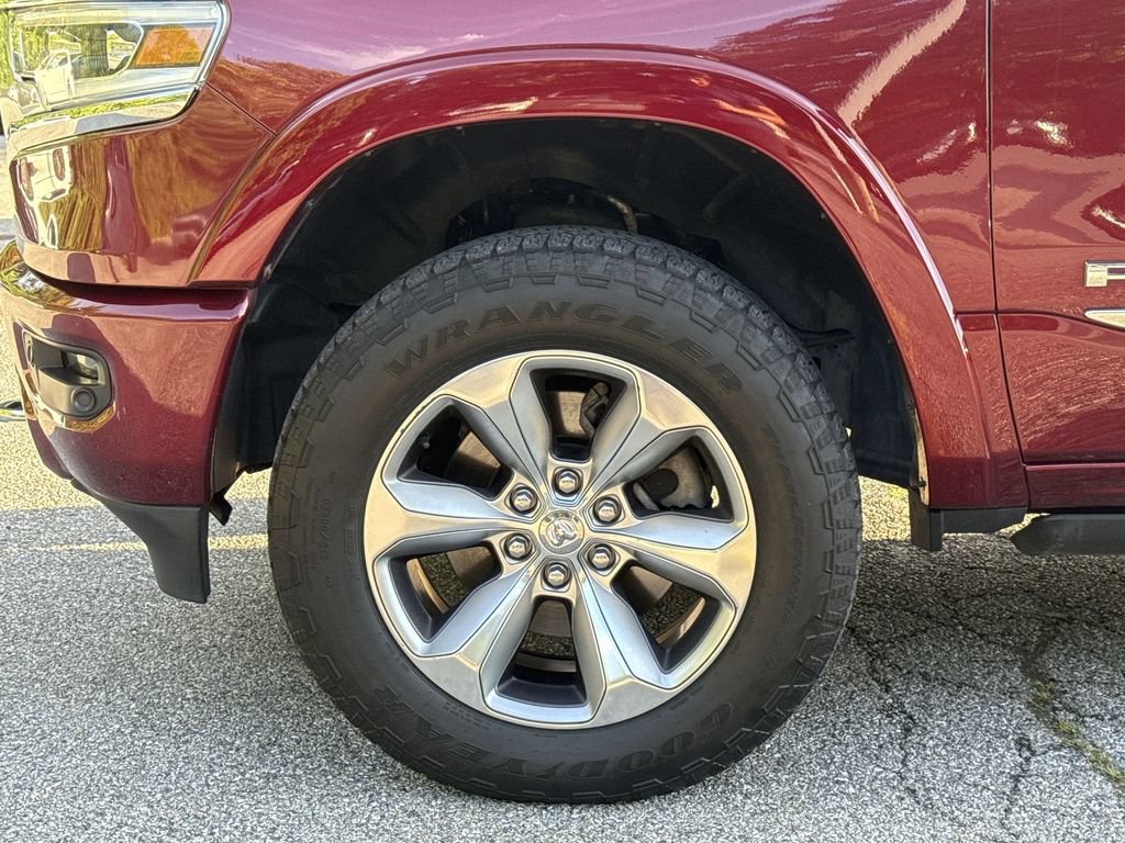 Used 2021 RAM 1500 Limited w/ Body Color Bumper Group AWD/4WD image 18