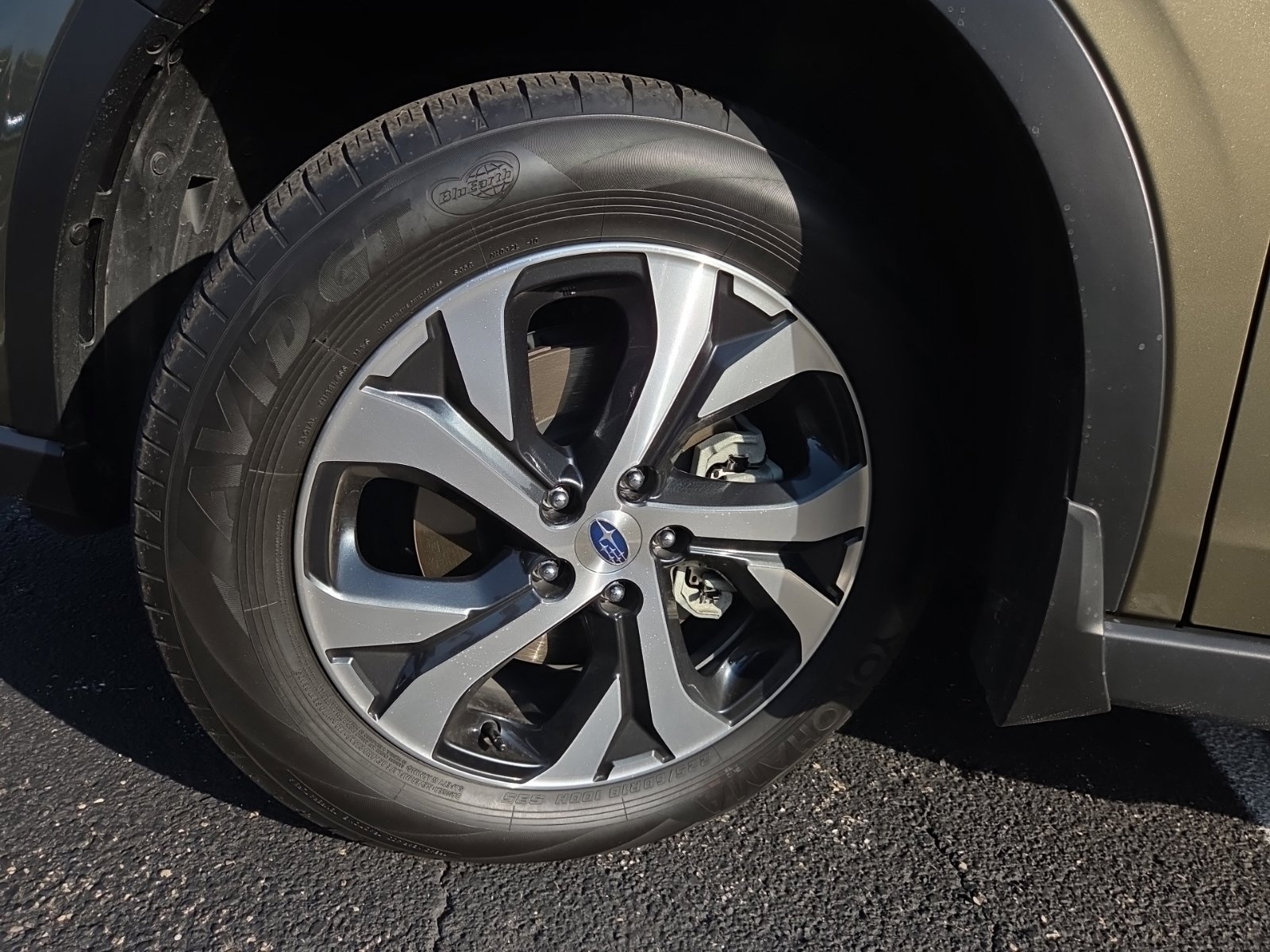 Used 2022 Subaru Outback Touring AWD/4WD image 17