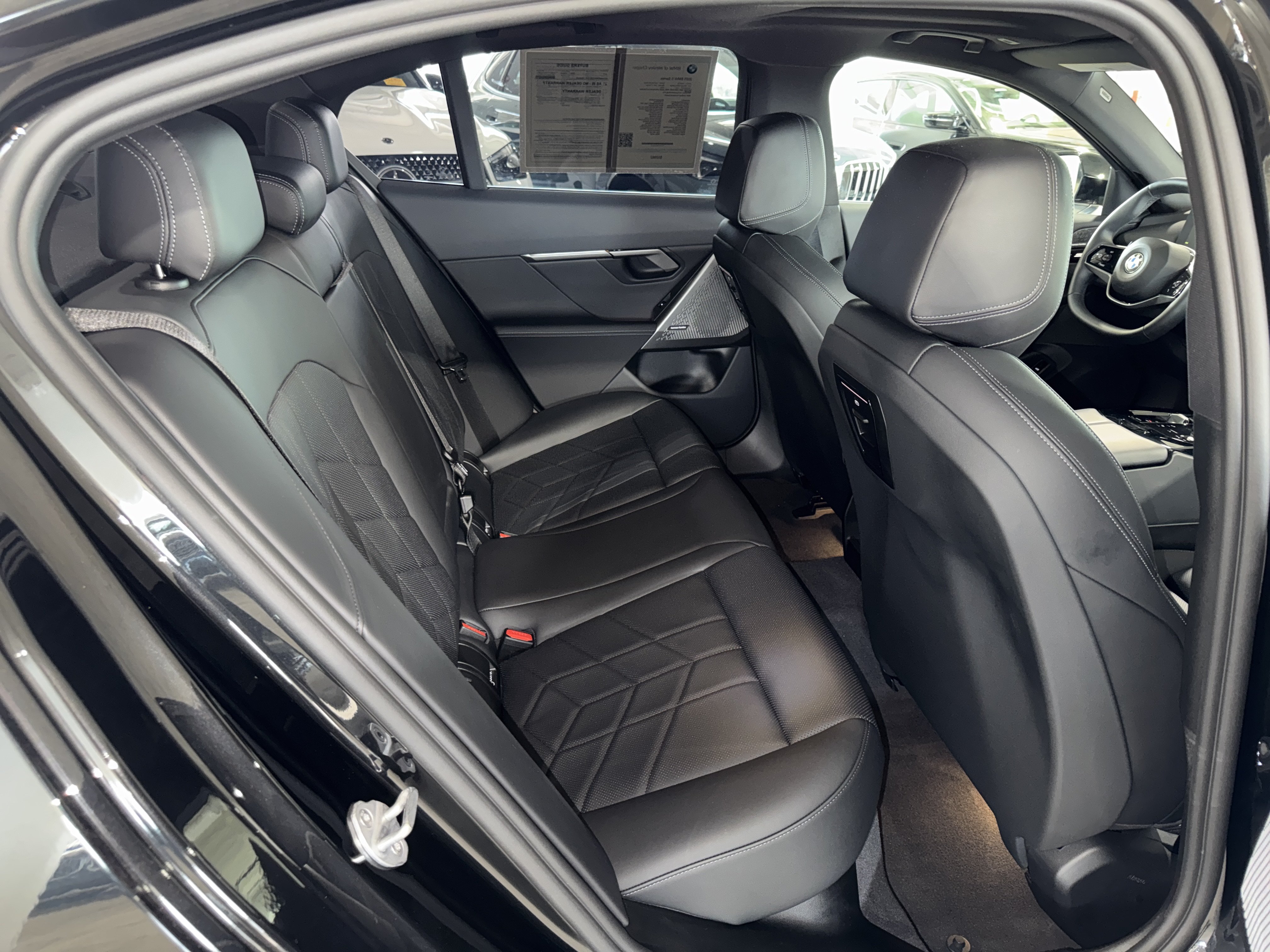 Certified 2025 BMW 530i xDrive AWD/4WD image 13