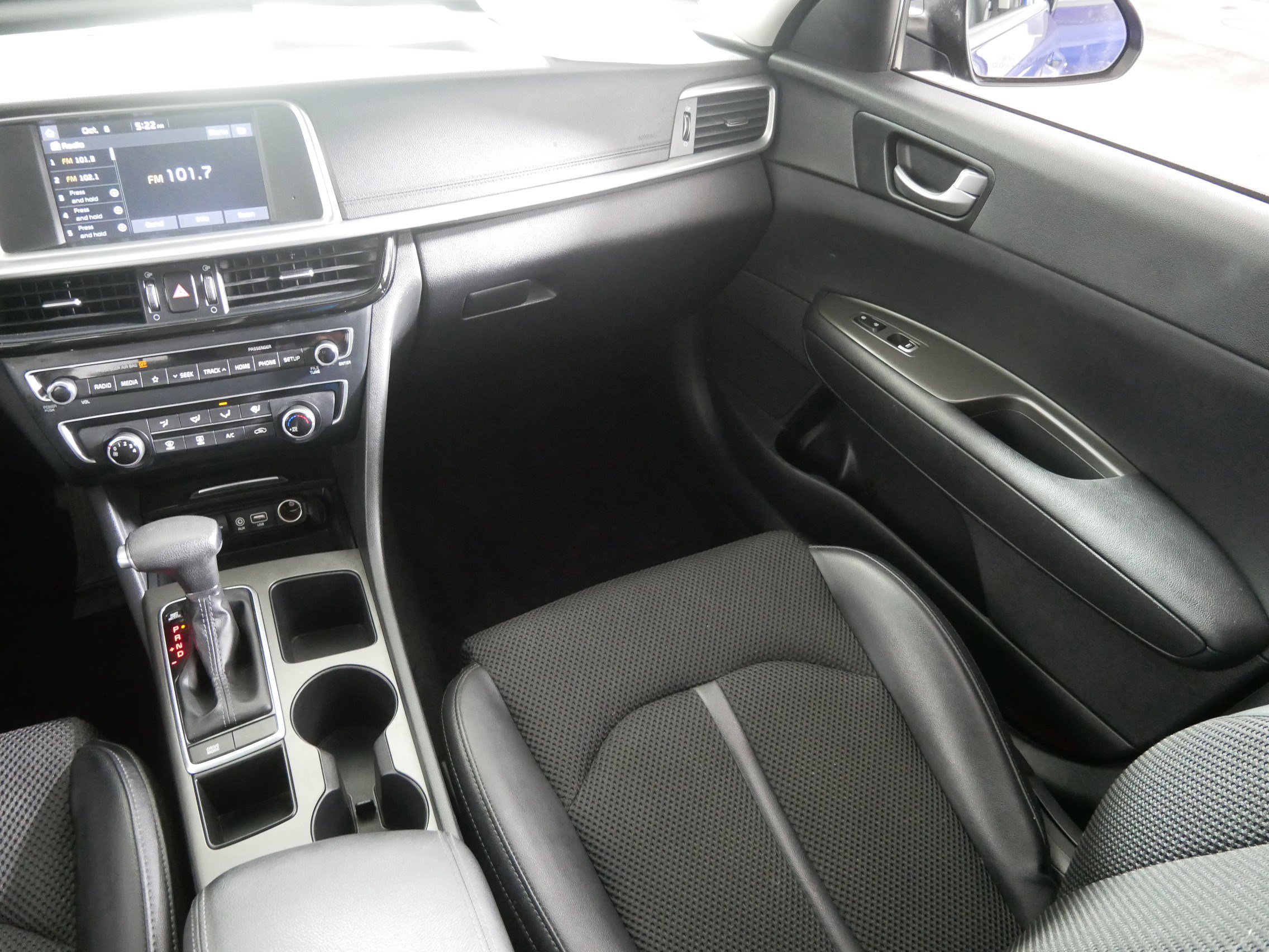 Used 2020 Kia Optima S image 11