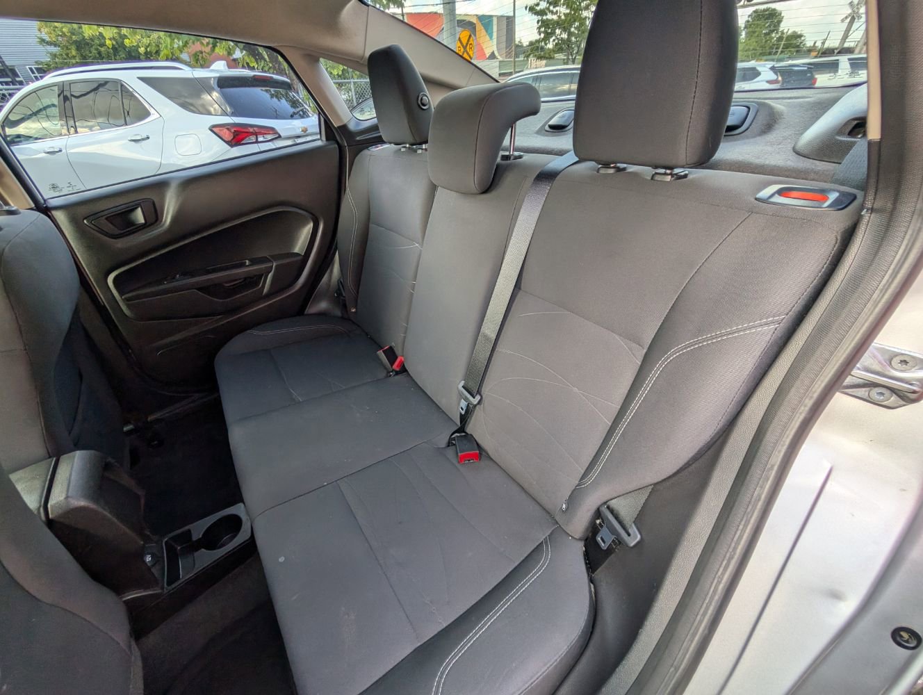 Used 2018 Ford Fiesta SE FWD image 18