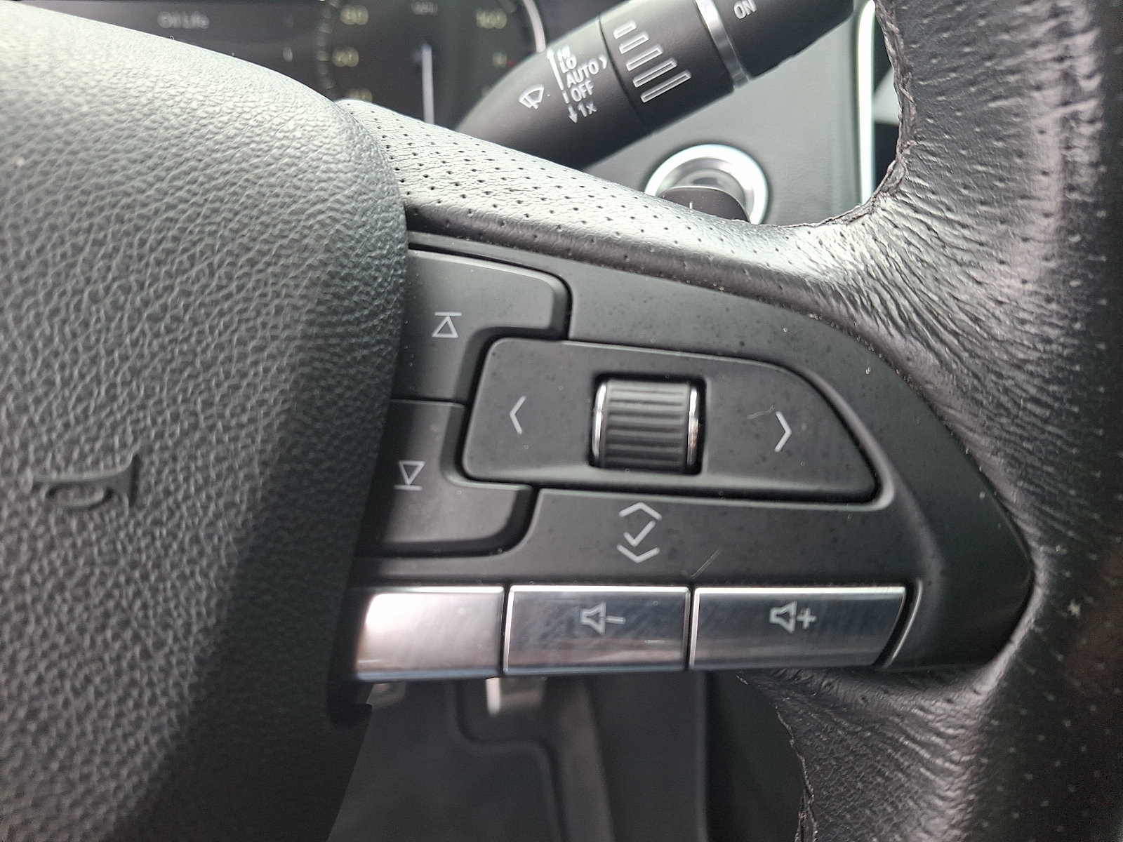Certified 2023 Cadillac XT4 Sport AWD/4WD image 20