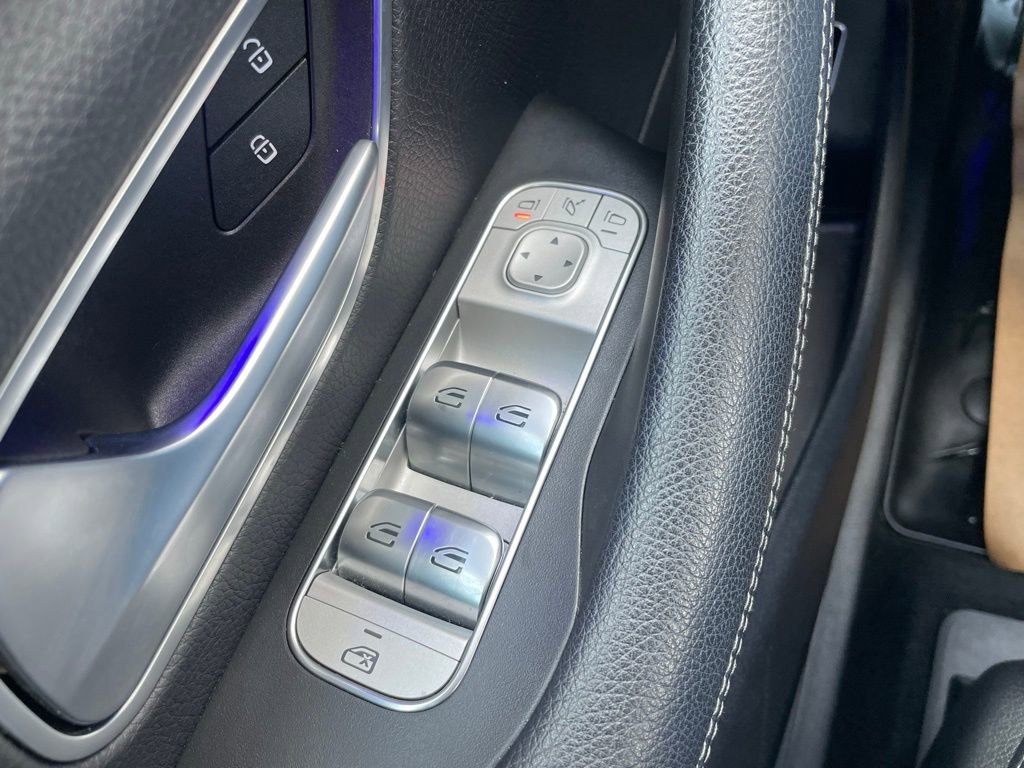 Used 2022 Mercedes-Benz GLE 350 4MATIC image 29