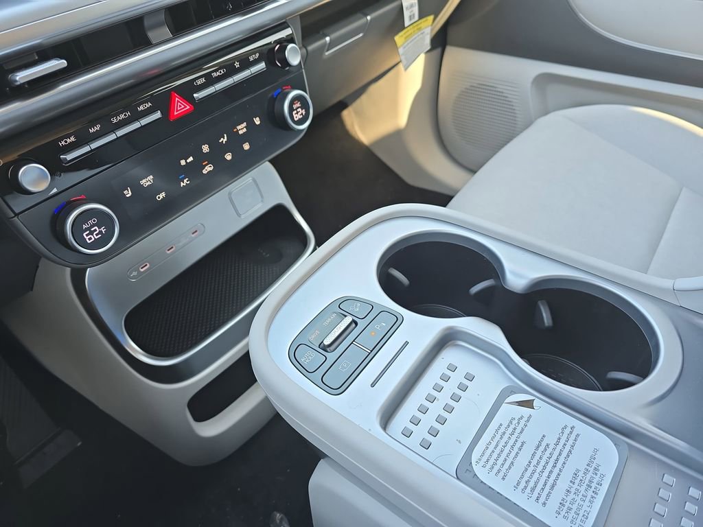 New 2026 Hyundai Ioniq 9 SE image 26