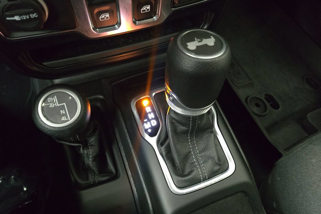 Used 2024 Jeep Wrangler Sport AWD/4WD image 21