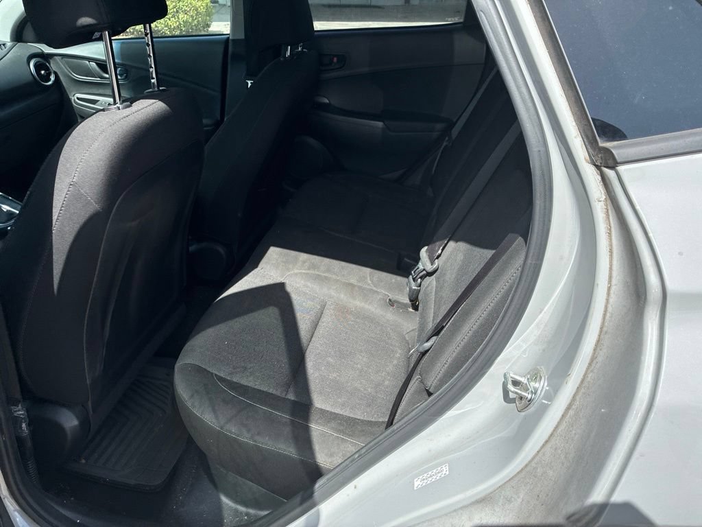 Used 2022 Hyundai Kona SEL FWD image 12