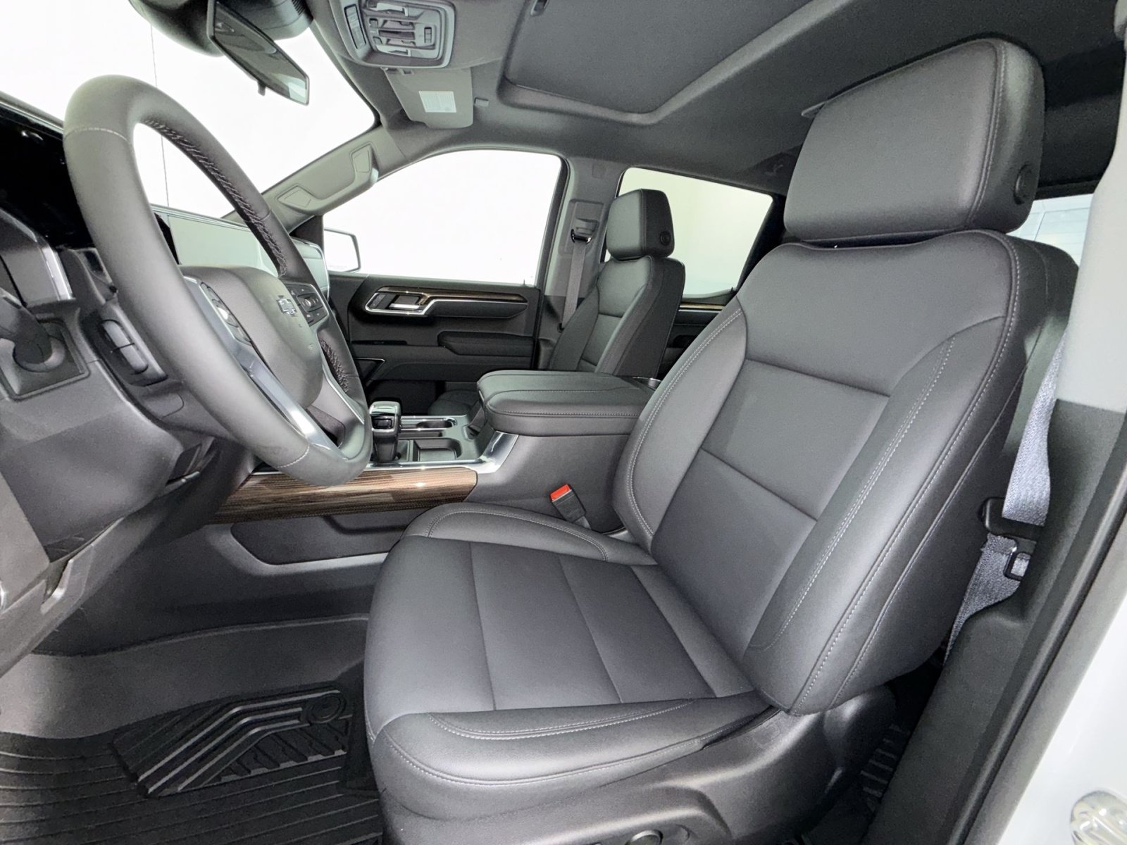 New 2026 Chevrolet Silverado 1500 LT Trail Boss w/ LT Trail Boss Premium Package AWD/4WD image 13