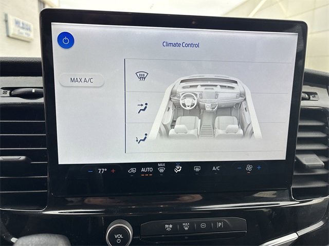 Used 2023 Ford Transit 350 XLT image 8