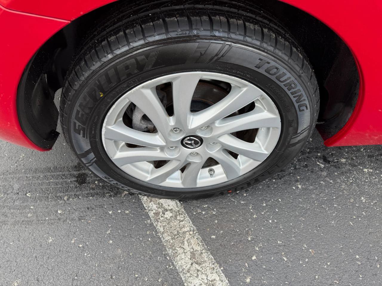 Used 2013 MAZDA MAZDA3 i Touring image 24