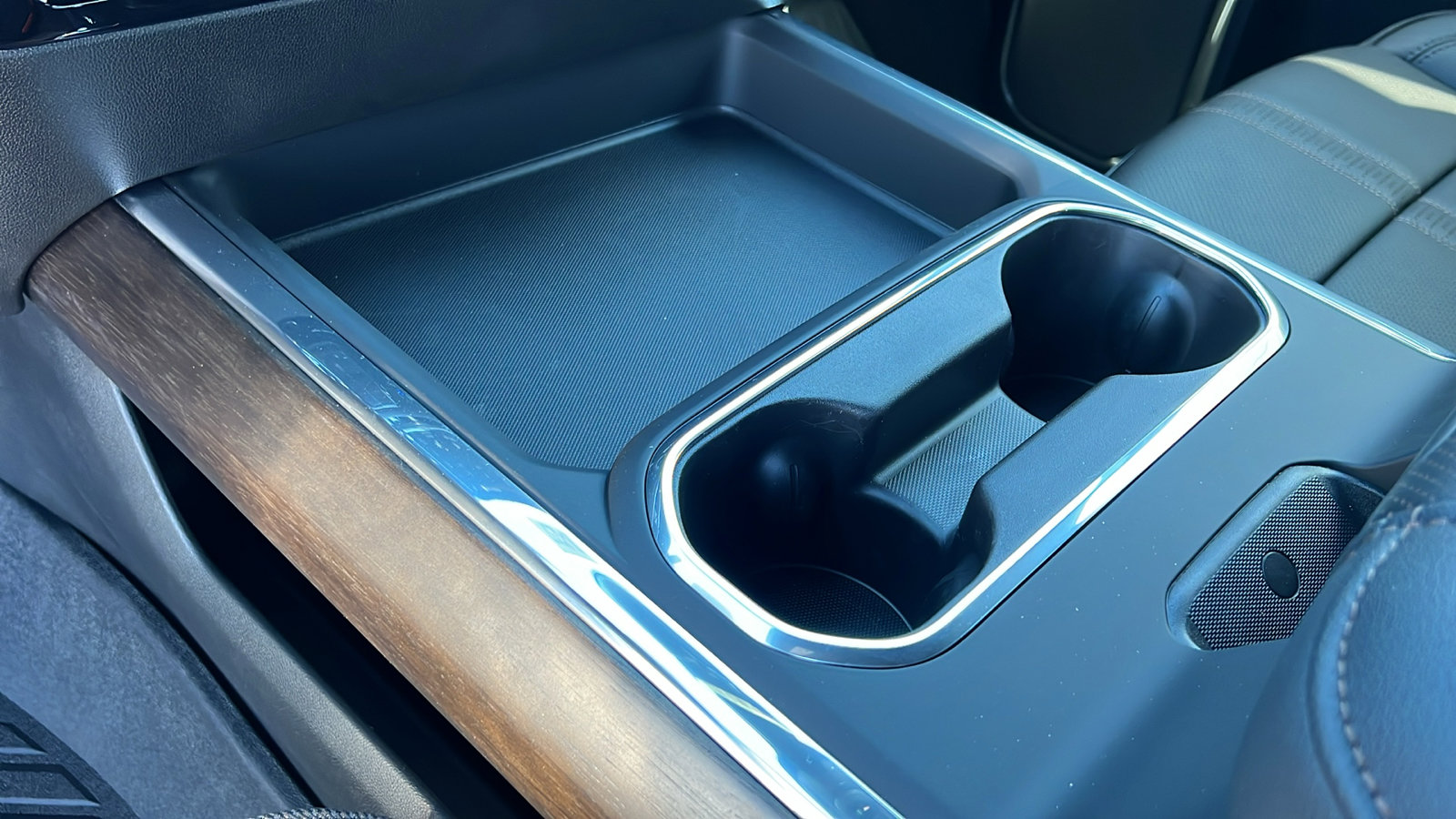 New 2026 Chevrolet Silverado 2500 High Country w/ High Country Premium Package image 23