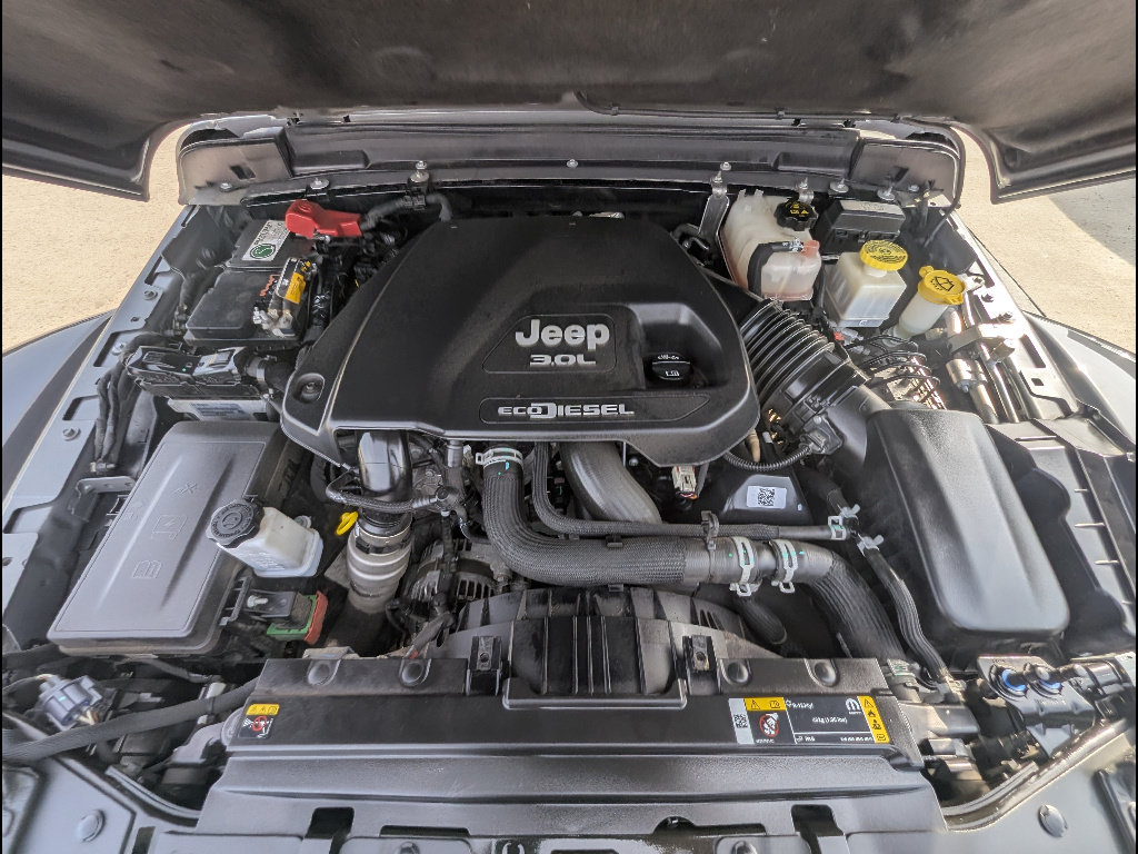 Used 2022 Jeep Gladiator Rubicon w/ LED Lighting Group AWD/4WD image 21