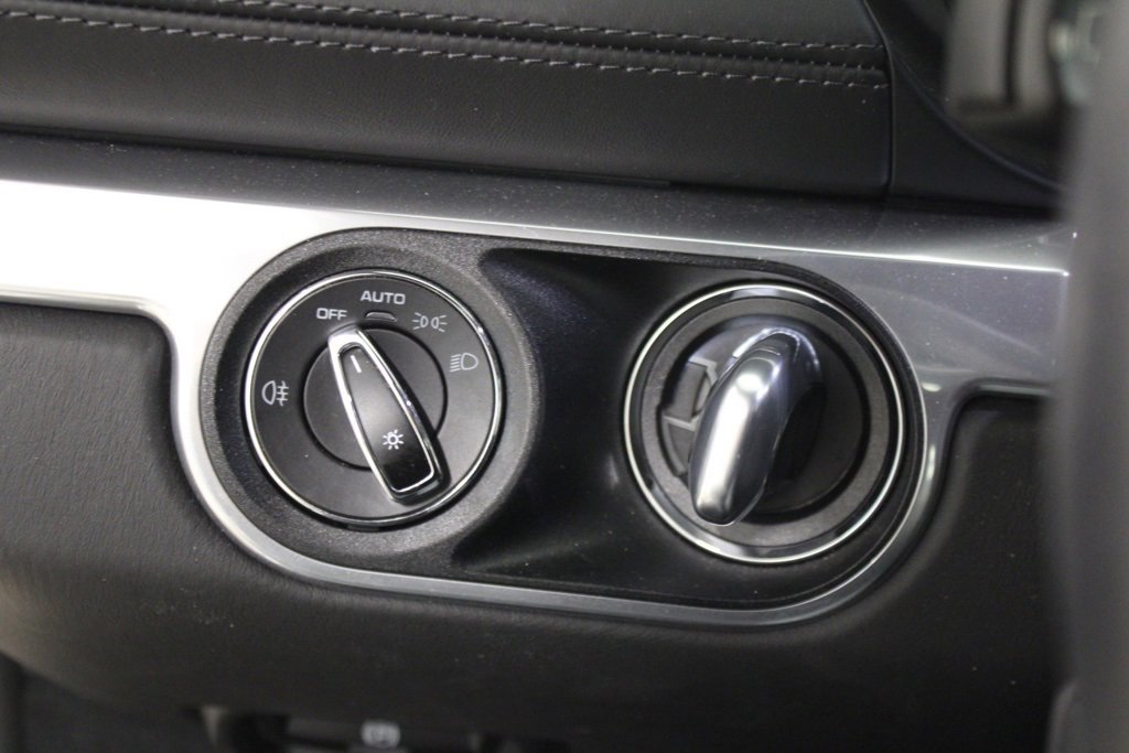 Certified 2021 Porsche 718 Cayman GTS image 18