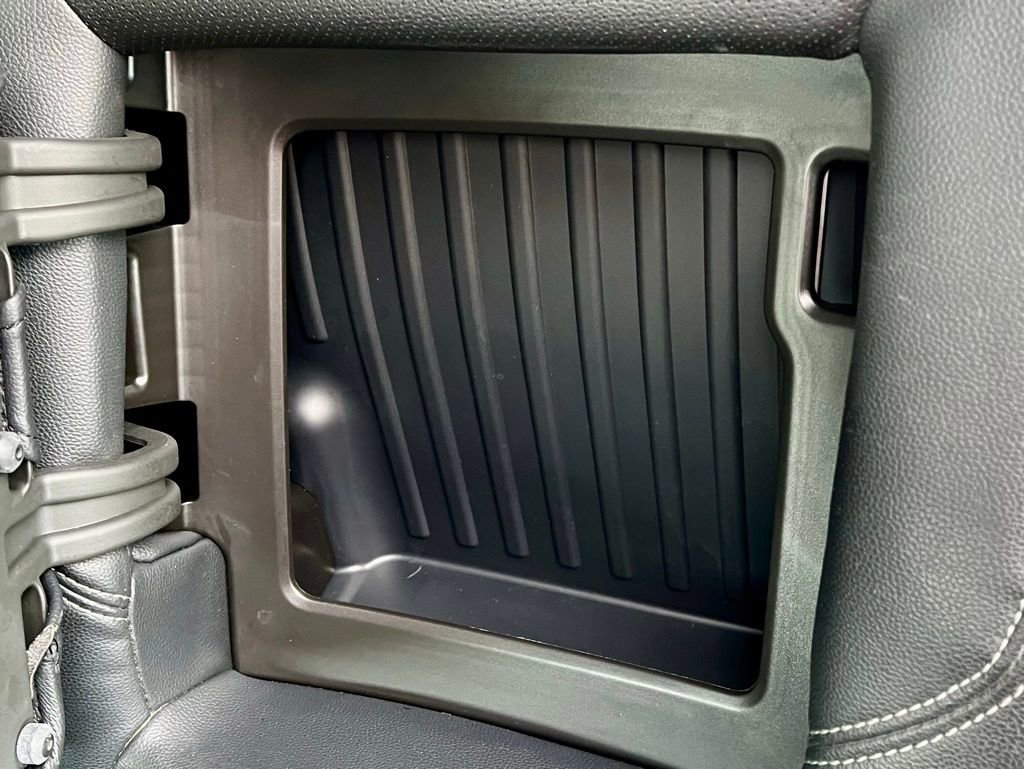 Used 2021 Chevrolet Silverado 1500 RST image 19