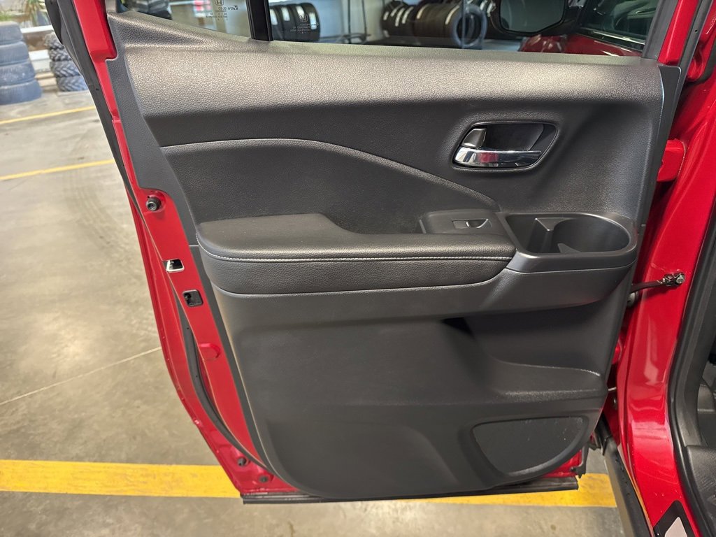 Certified 2025 Honda Ridgeline RTL image 26
