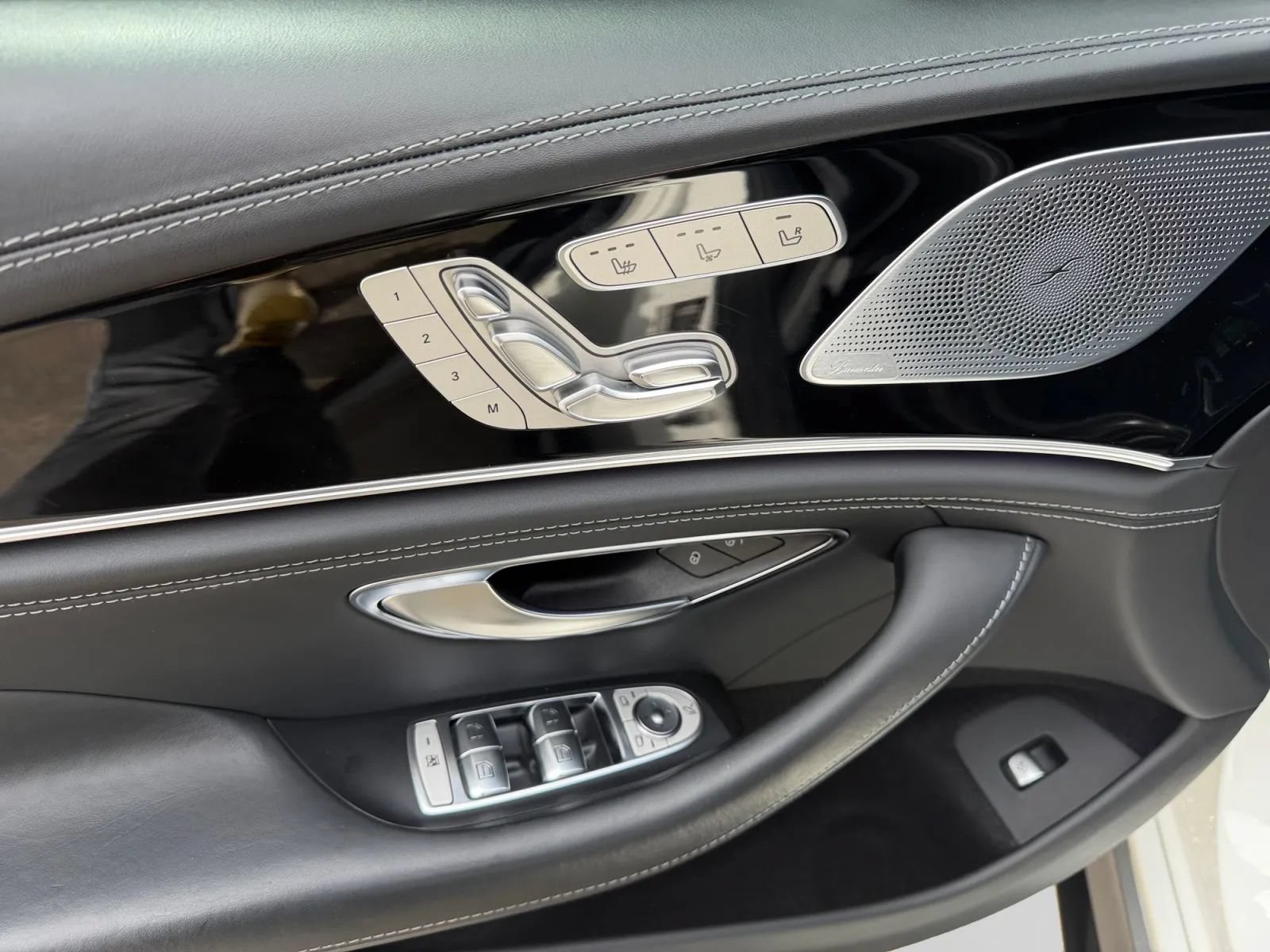 Used 2019 Mercedes-Benz AMG GT 63 S image 14