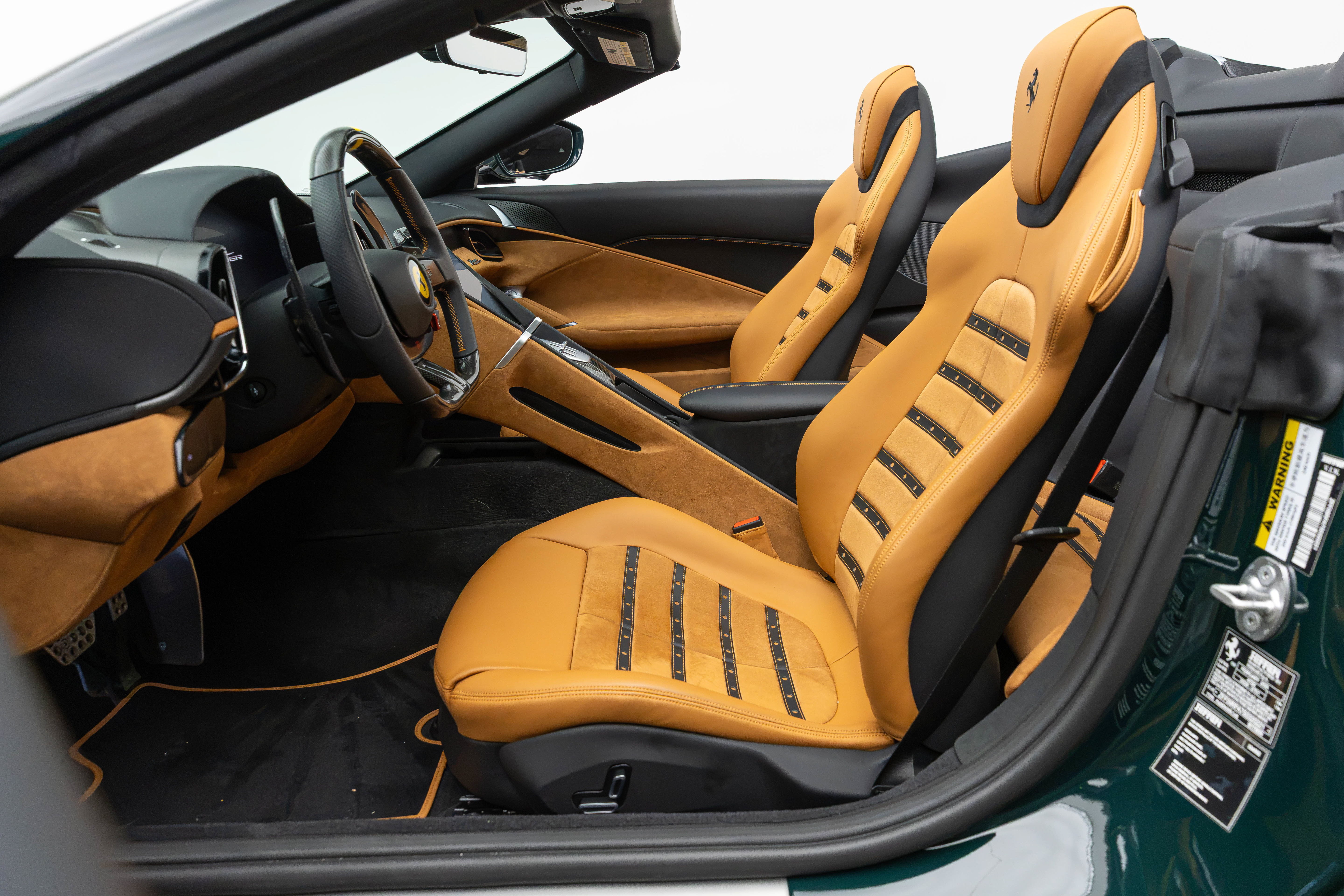 Certified 2025 Ferrari Roma Spider RWD image 5