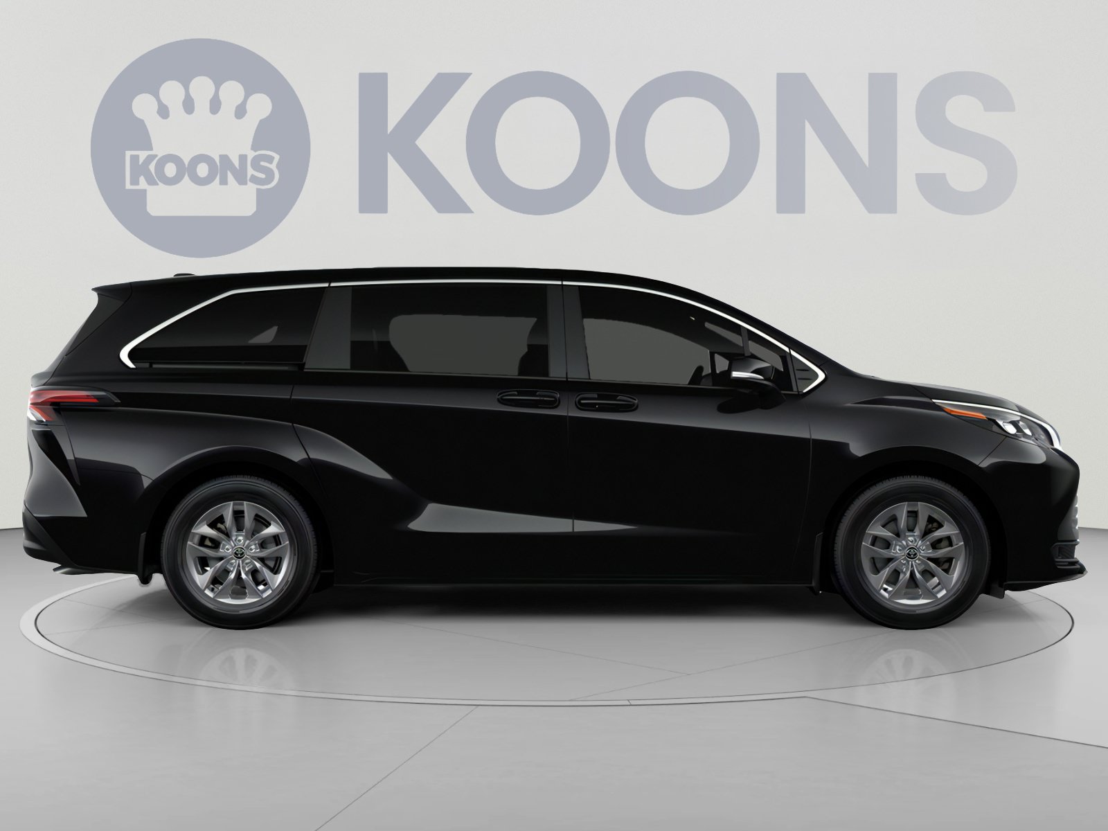 New 2026 Toyota Sienna LE FWD image 15
