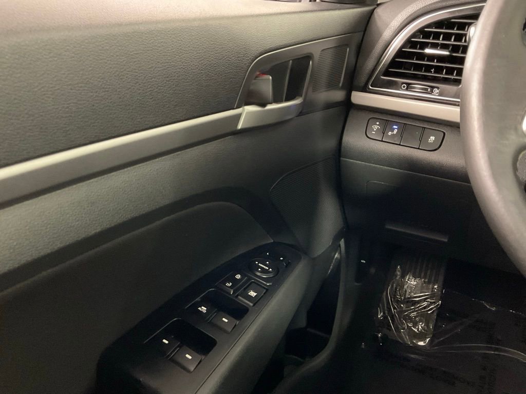 Used 2018 Hyundai Elantra Value Edition image 18